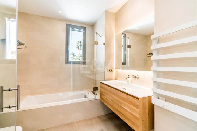 Magnifique Villa de luxe à Puerto Banús avec design d'état de l'art