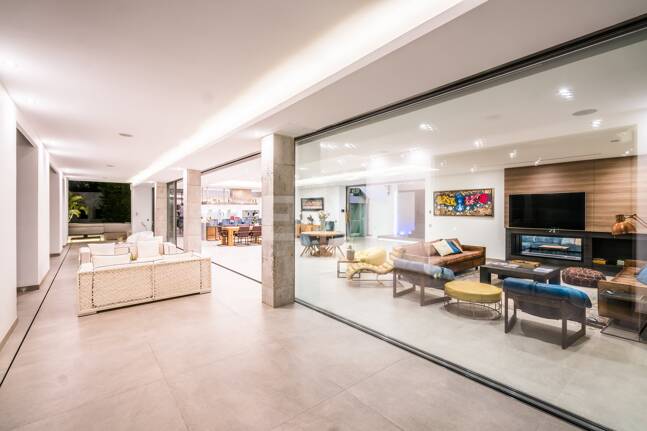 Magnifique Villa de luxe à Puerto Banús avec design d'état de l'art