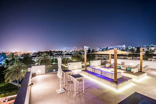 Magnifique Villa de luxe à Puerto Banús avec design d'état de l'art