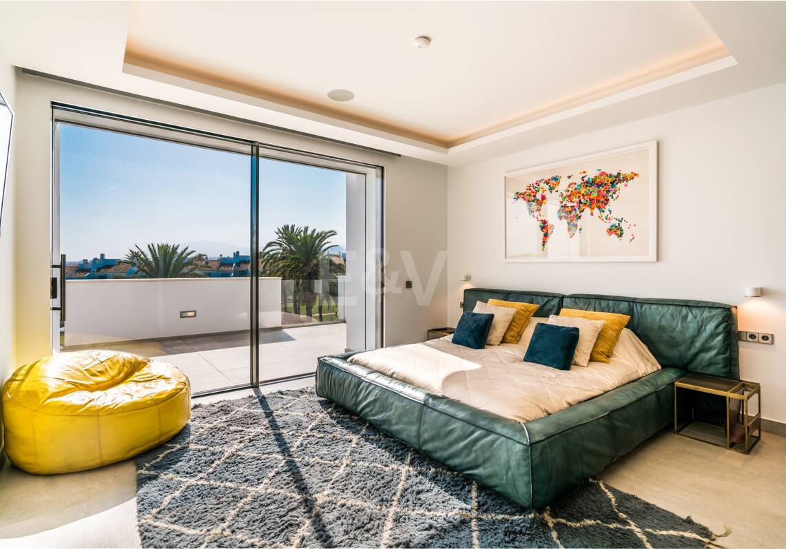 Prächtige Luxusvilla in Puerto Banús mit hochmodernem Design