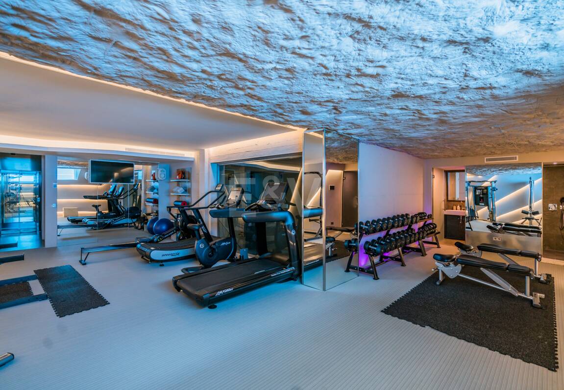 Magnifique Villa de luxe à Puerto Banús avec design d'état de l'art