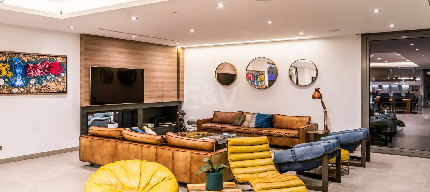 Prächtige Luxusvilla in Puerto Banús mit hochmodernem Design
