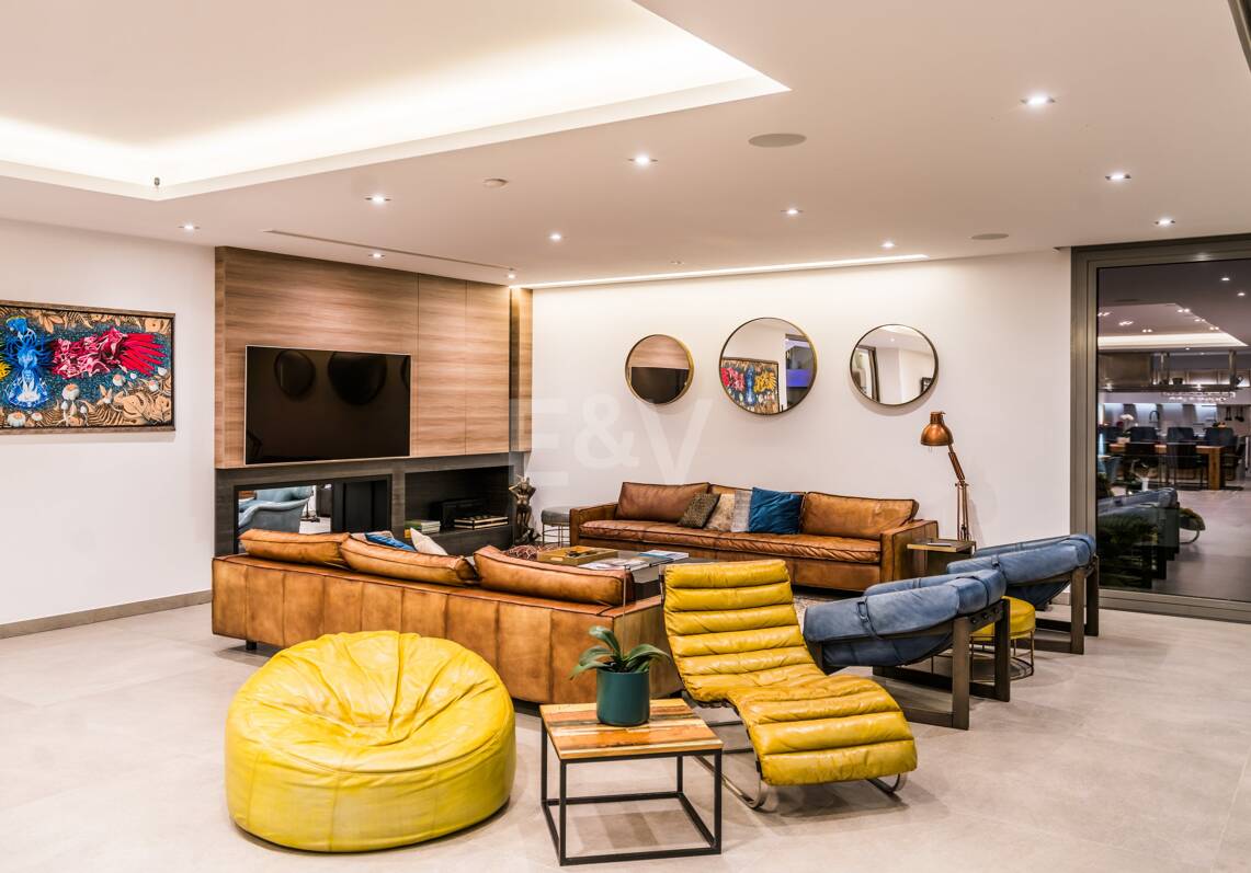 Prächtige Luxusvilla in Puerto Banús mit hochmodernem Design