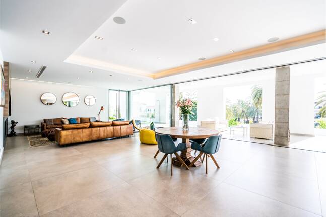 Magnifique Villa de luxe à Puerto Banús avec design d'état de l'art