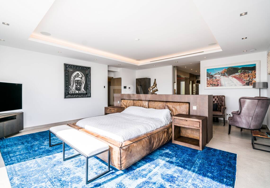 Prächtige Luxusvilla in Puerto Banús mit hochmodernem Design