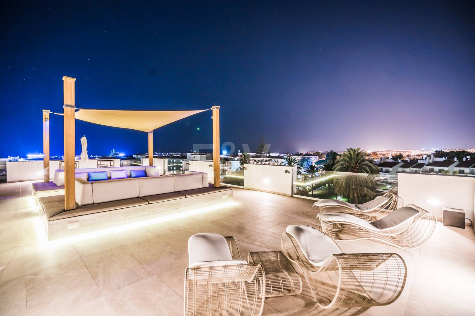 Magnifique Villa de luxe à Puerto Banús avec design d'état de l'art