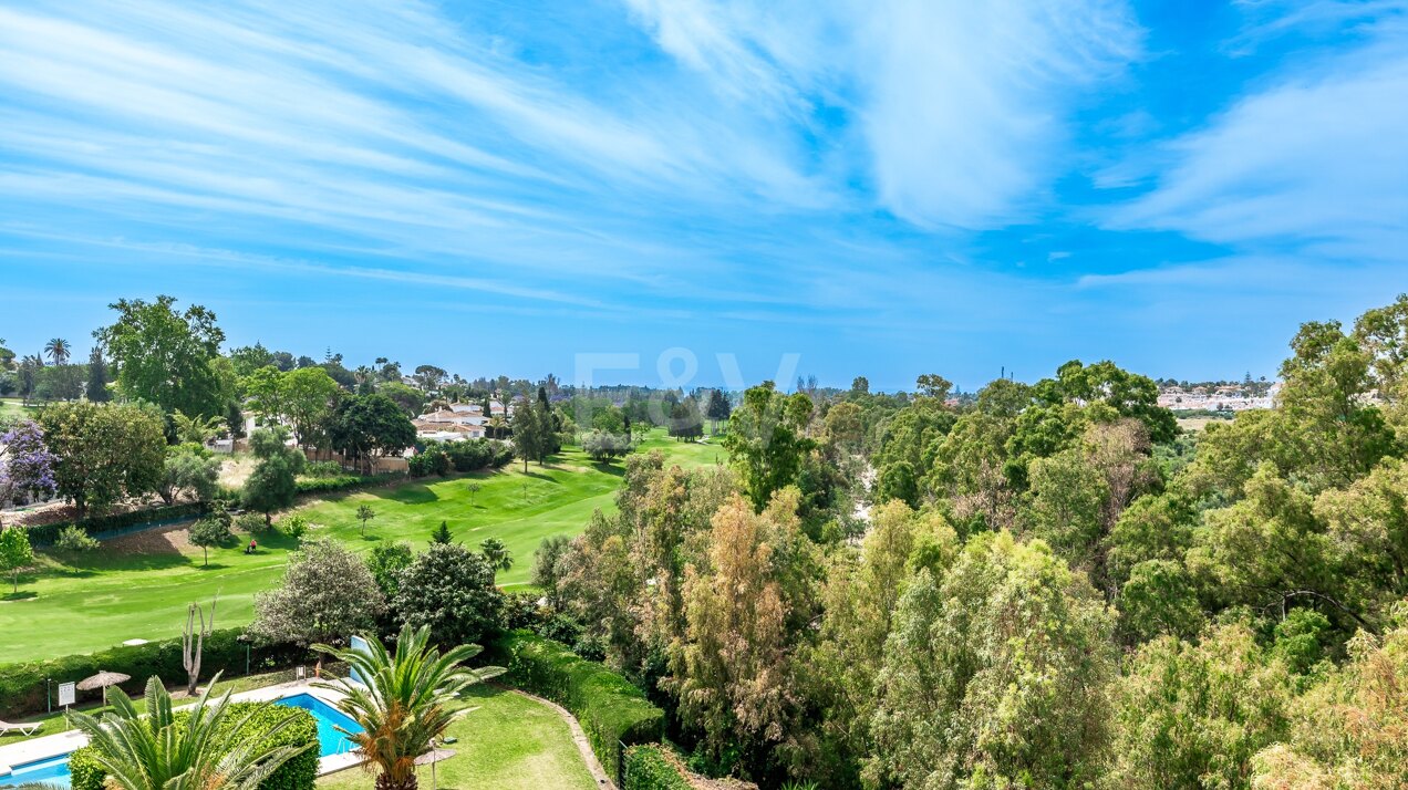 Expansive Guadalmina Apartment in Frontline Golf Community