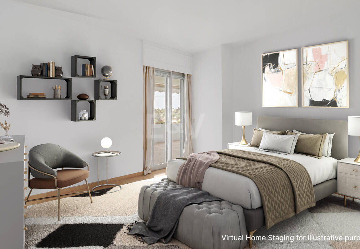 Expansiv Guadalmina Lägenhet i Frontline Golf Community