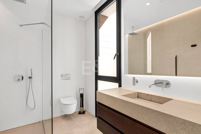 Stylish Modern Villa in La Fuente, Walking Distance to the Beach