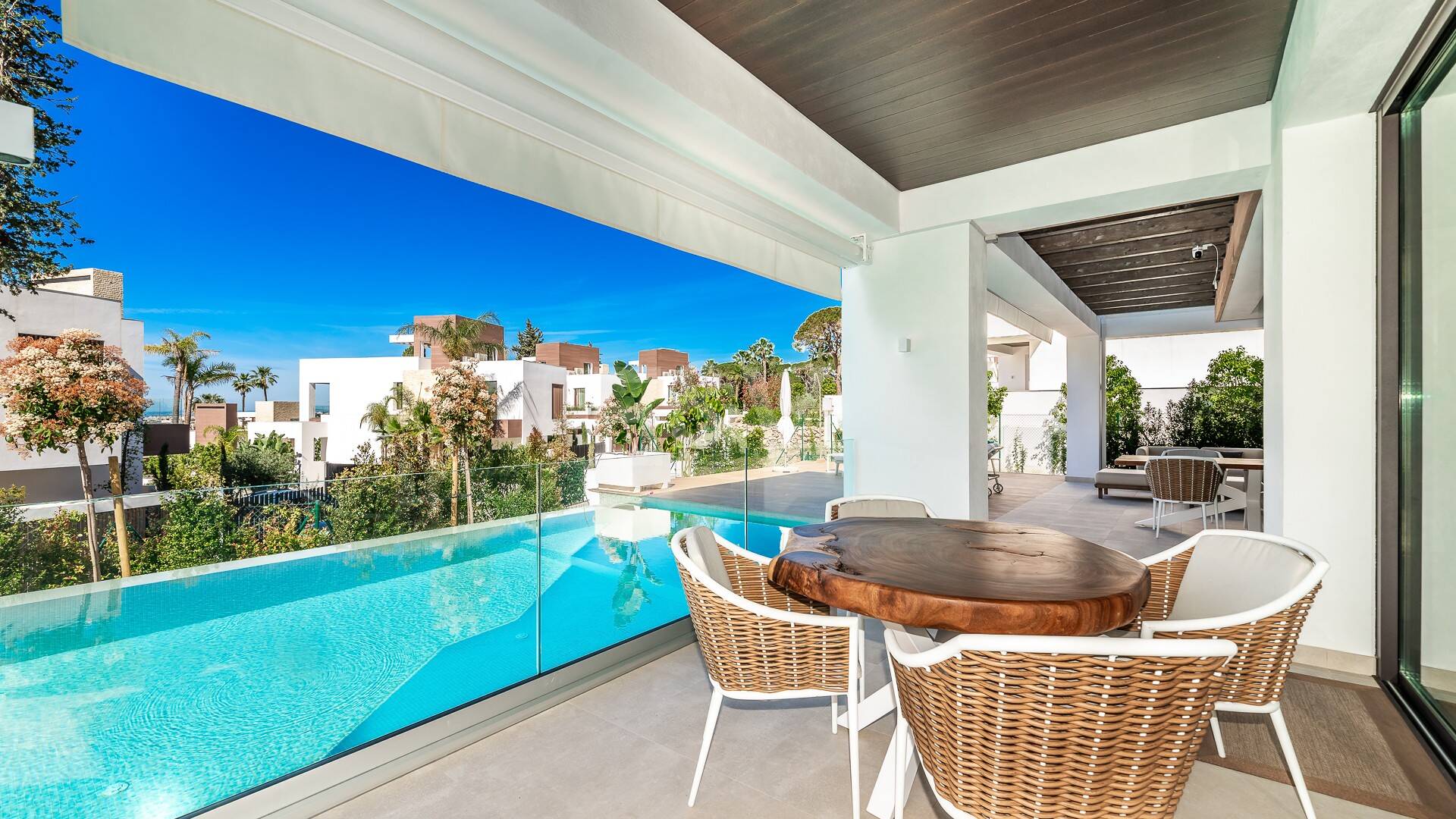 Snygg Modern Villa i La Fuente, Walking Avstånd till stranden