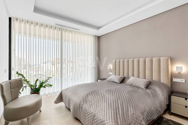 Stylish Modern Villa in La Fuente, Walking Distance to the Beach