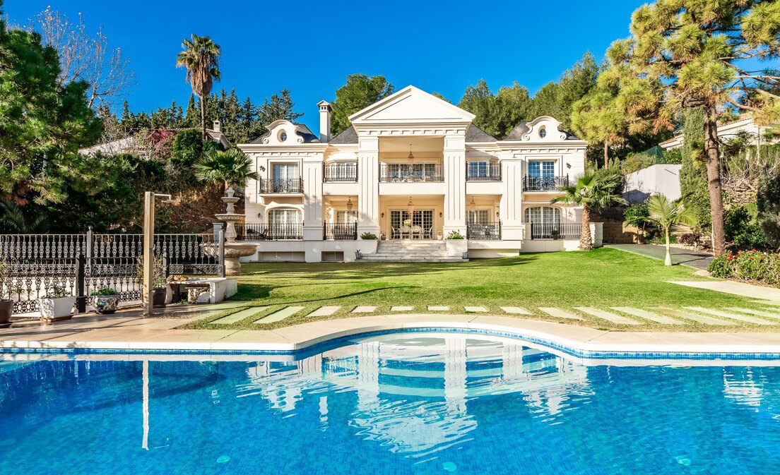 Villa à louer à long terme en Cascada de Camojan, Marbella Golden Mile