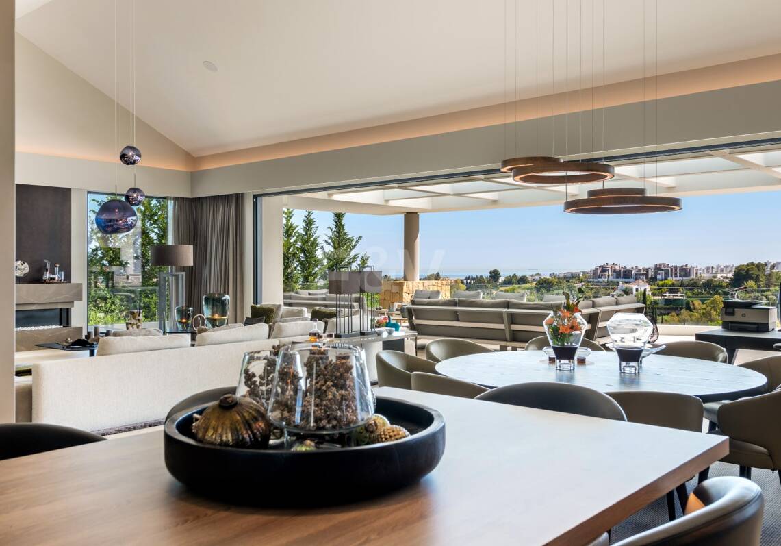 Front -Line Golf Villa avec vue sur la mer, équipements de luxe dans un emplacement privilégié