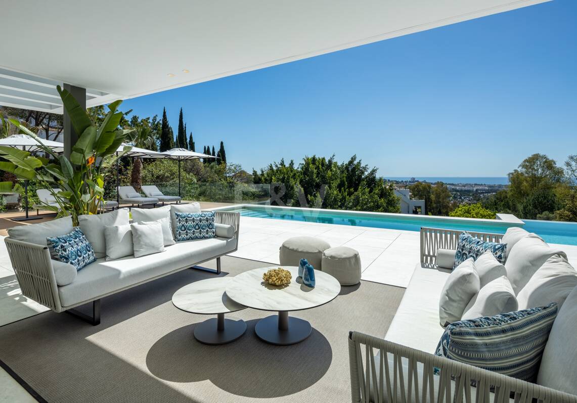Samtida Villa i La Quinta med fantastisk havs- och bergsutsikt