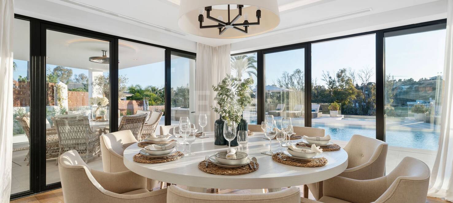Outstanding Villa in Los Naranjos, frontline Golf