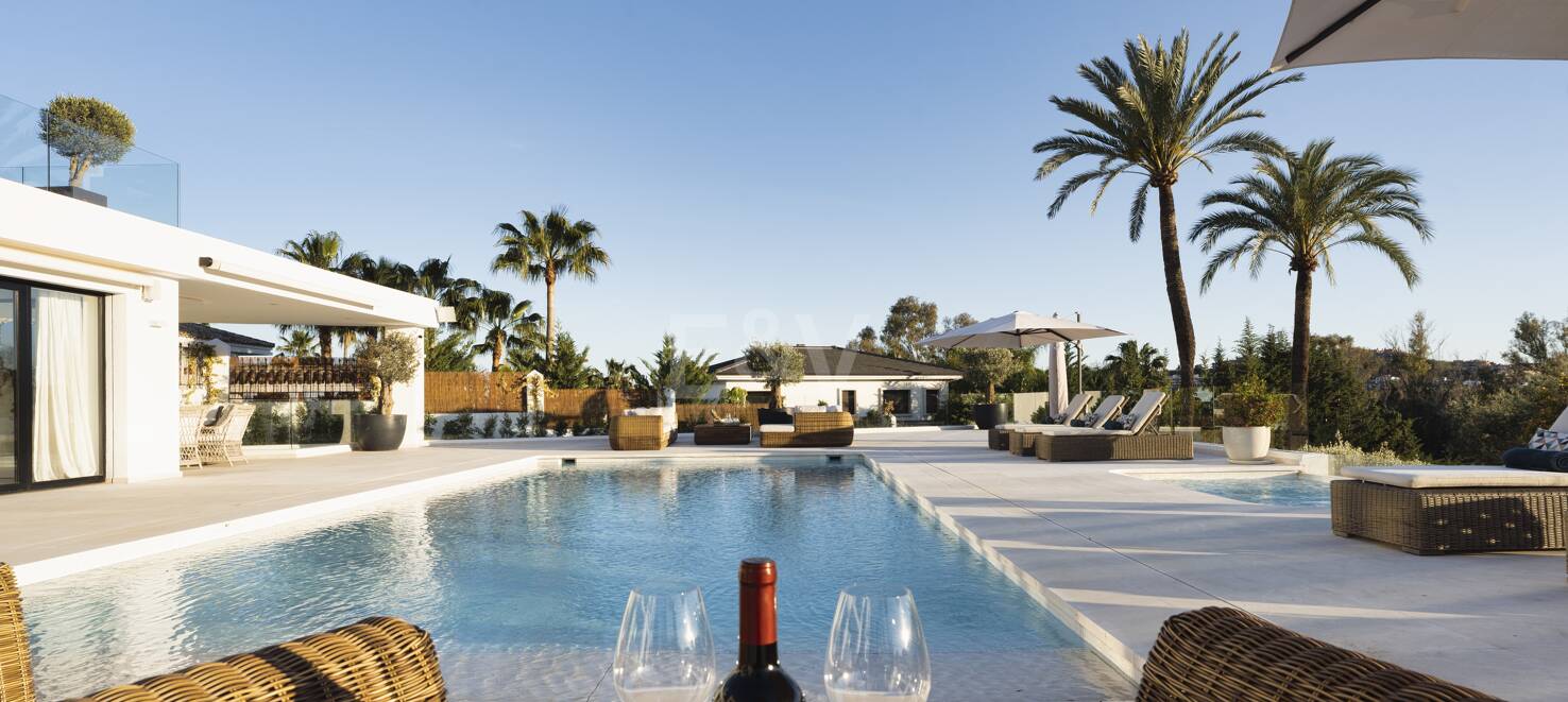 Outstanding Villa in Los Naranjos, frontline Golf