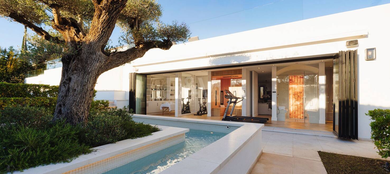 Outstanding Villa in Los Naranjos, frontline Golf