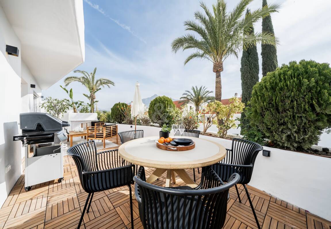 Underbar lägenhet i Puerto Banus Set i Prime Area