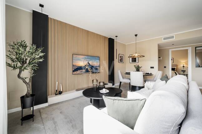 Underbar lägenhet i Puerto Banus Set i Prime Area