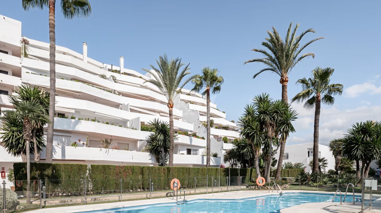 Gorgeous Apartment in Puerto Banus Set in Prime Area