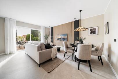 Underbar lägenhet i Puerto Banus Set i Prime Area