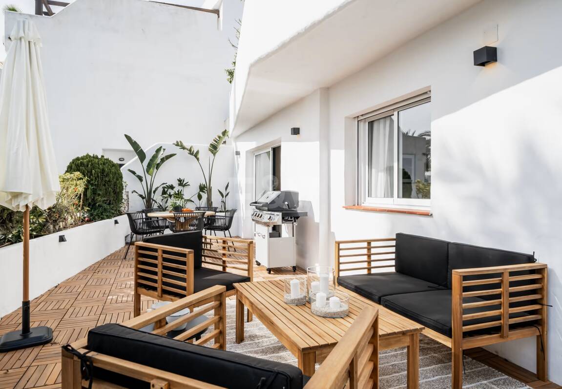 Underbar lägenhet i Puerto Banus Set i Prime Area