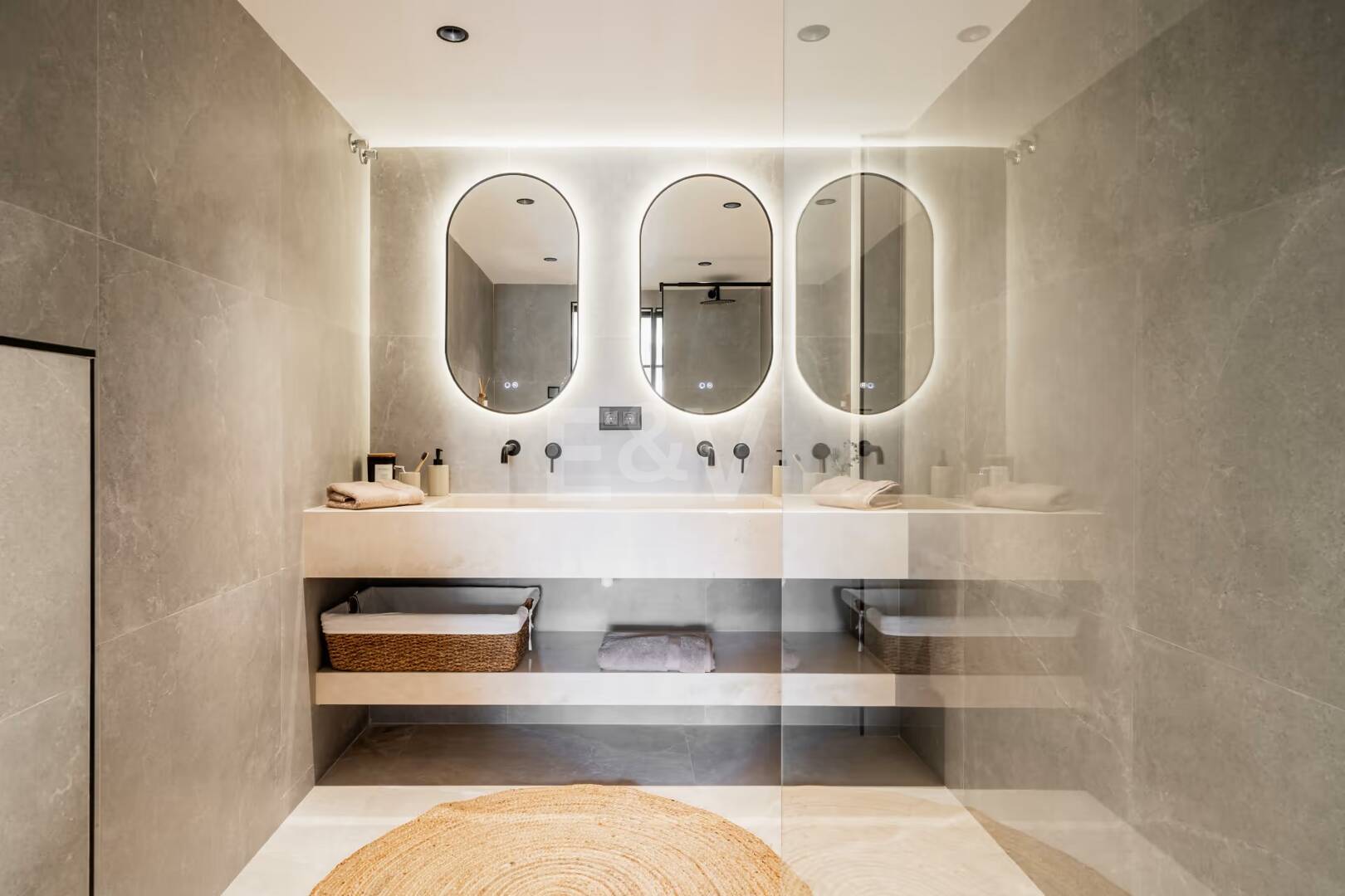 Underbar lägenhet i Puerto Banus Set i Prime Area