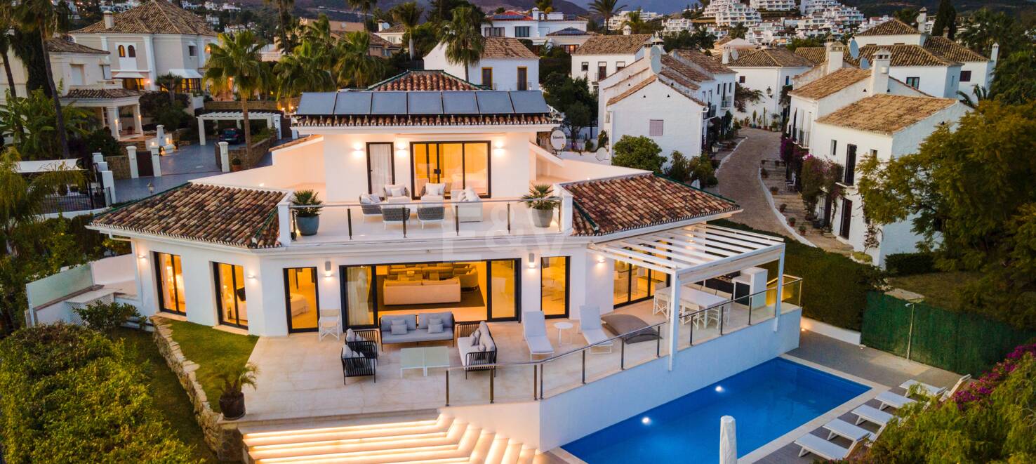 Villa única con vistas al golf y al mar