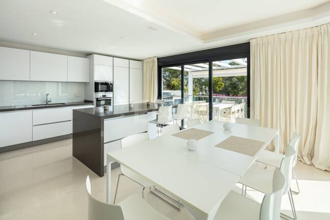 Unique Villa with Golf and Sea Views