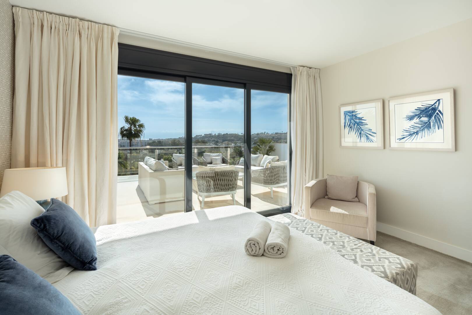 Unique Villa with Golf and Sea Views