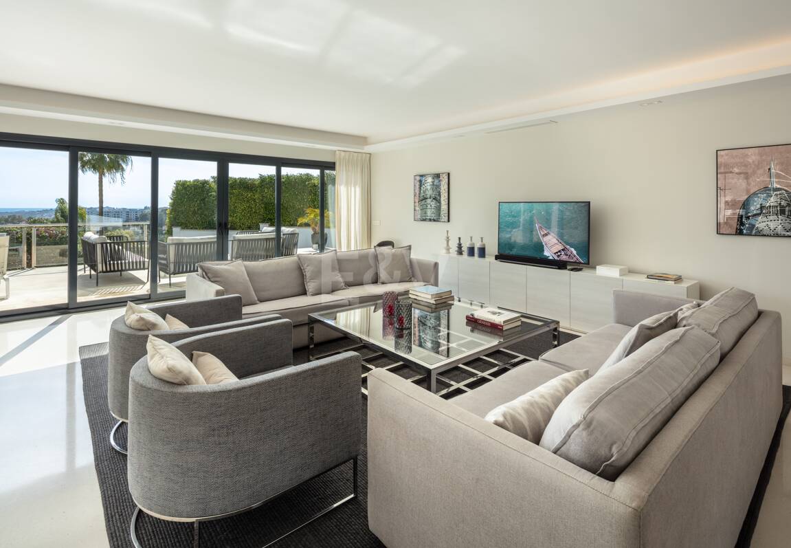 Unique Villa with Golf and Sea Views