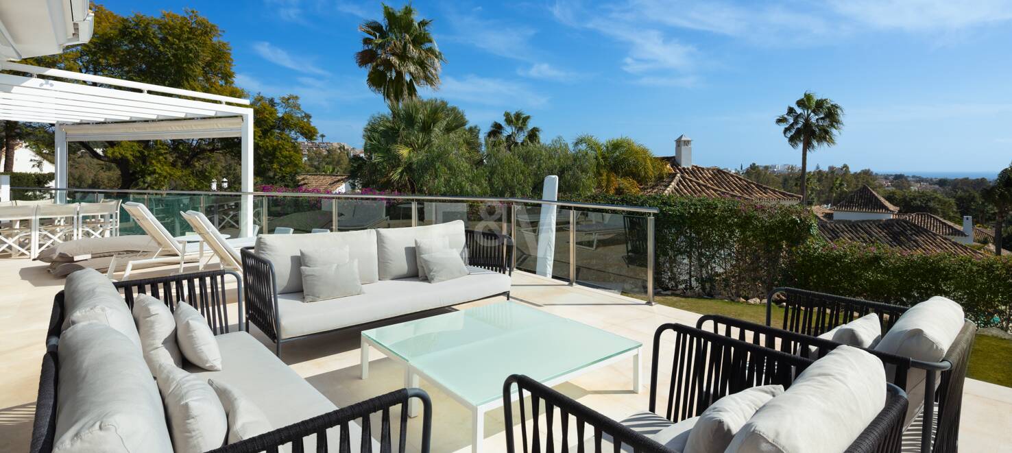 Villa única con vistas al golf y al mar
