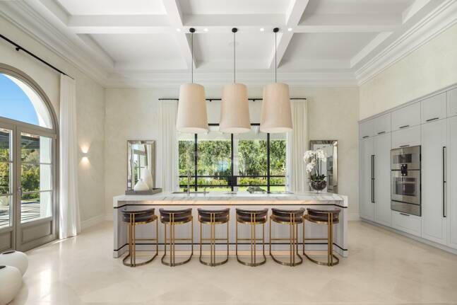 Extraordinary French Provincial Style Villa in Prime Location