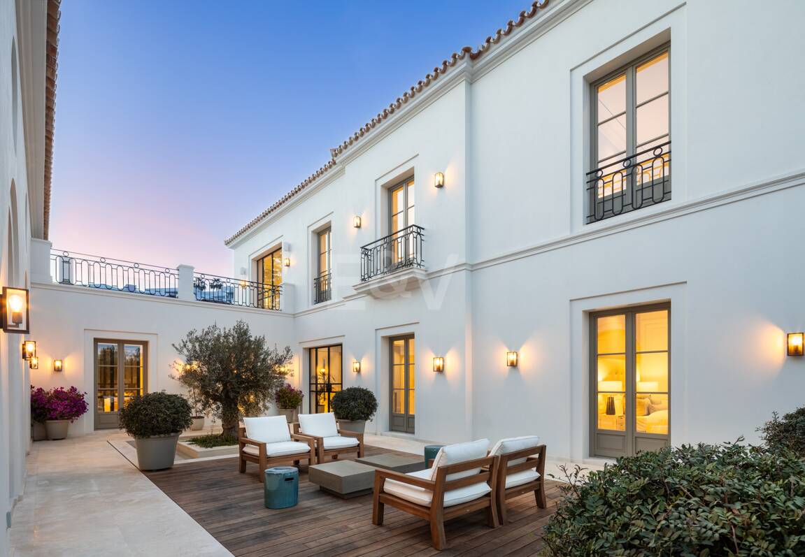 Extraordinary French Provincial Style Villa in Prime Location