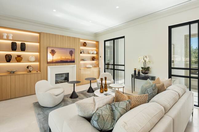 Extraordinary French Provincial Style Villa in Prime Location