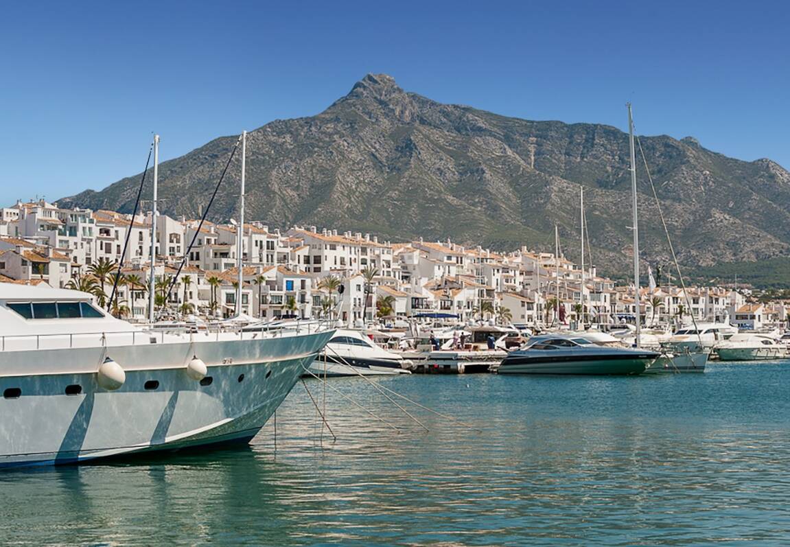 Neues Penthouse am San Pedro Strand mit Großzügigen Terrassen und 4 Schlafzimmern