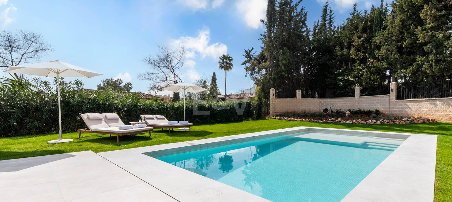Villa a estrenar con vistas al mar En Nueva Andalucía en la mejor área de golf
