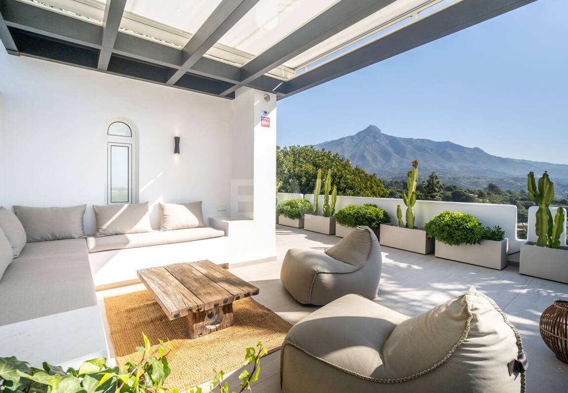 Lyxigt fristående hus i Aloha Golf med otrolig utsikt