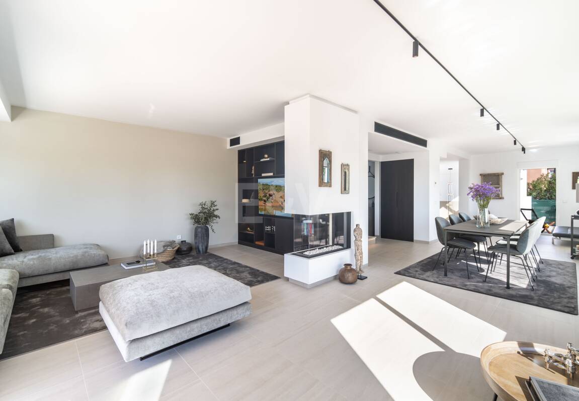 Lyxigt fristående hus i Aloha Golf med otrolig utsikt