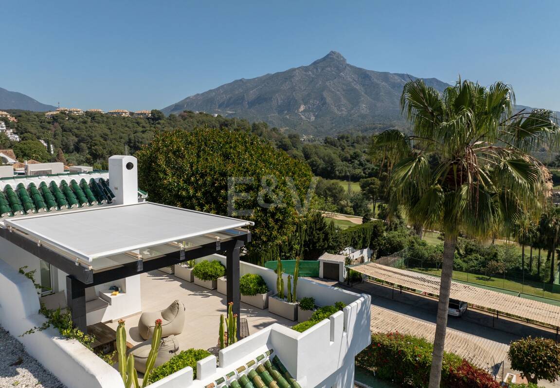 Lyxigt fristående hus i Aloha Golf med otrolig utsikt