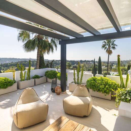Luxurious Semi-detached House in Aloha Golf with Incredible Views