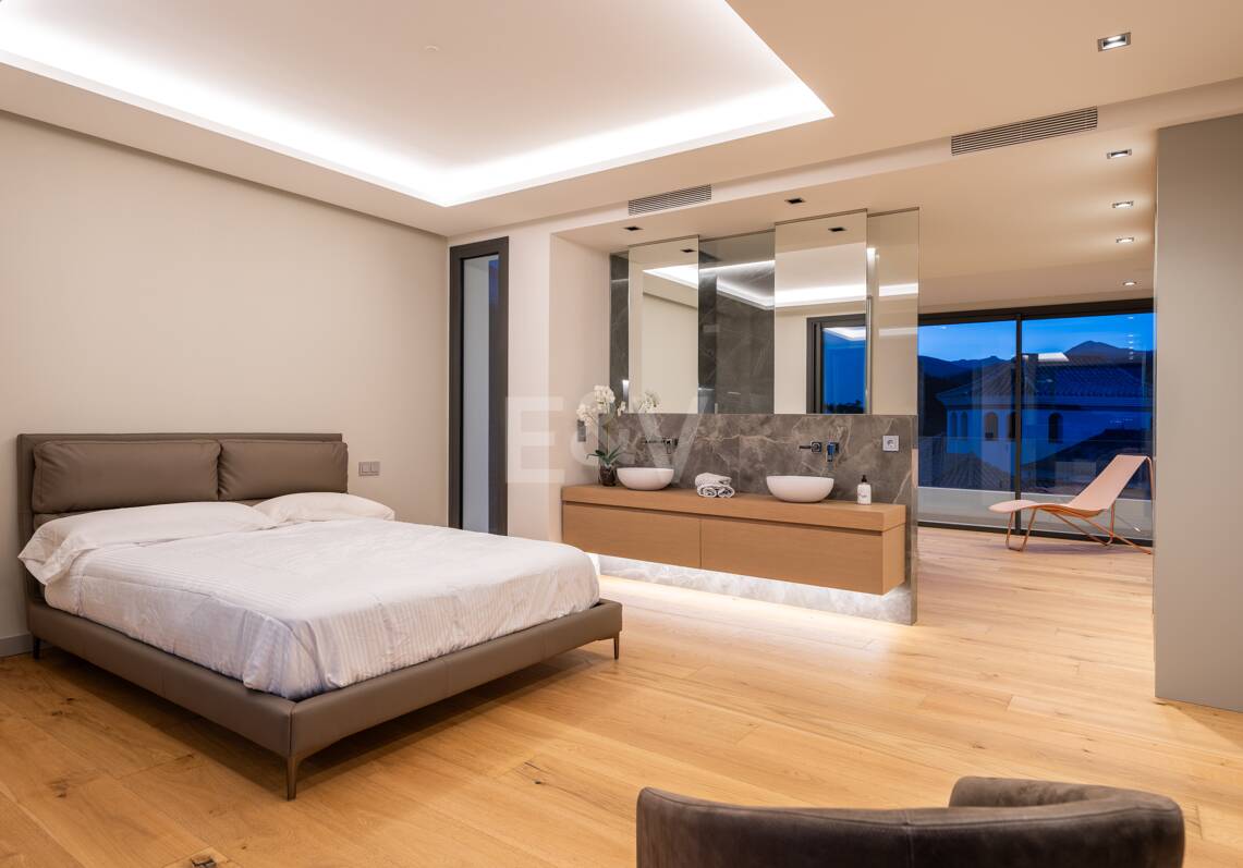 Neu gebaute, moderne Villa in La Quinta in einer Gated Community