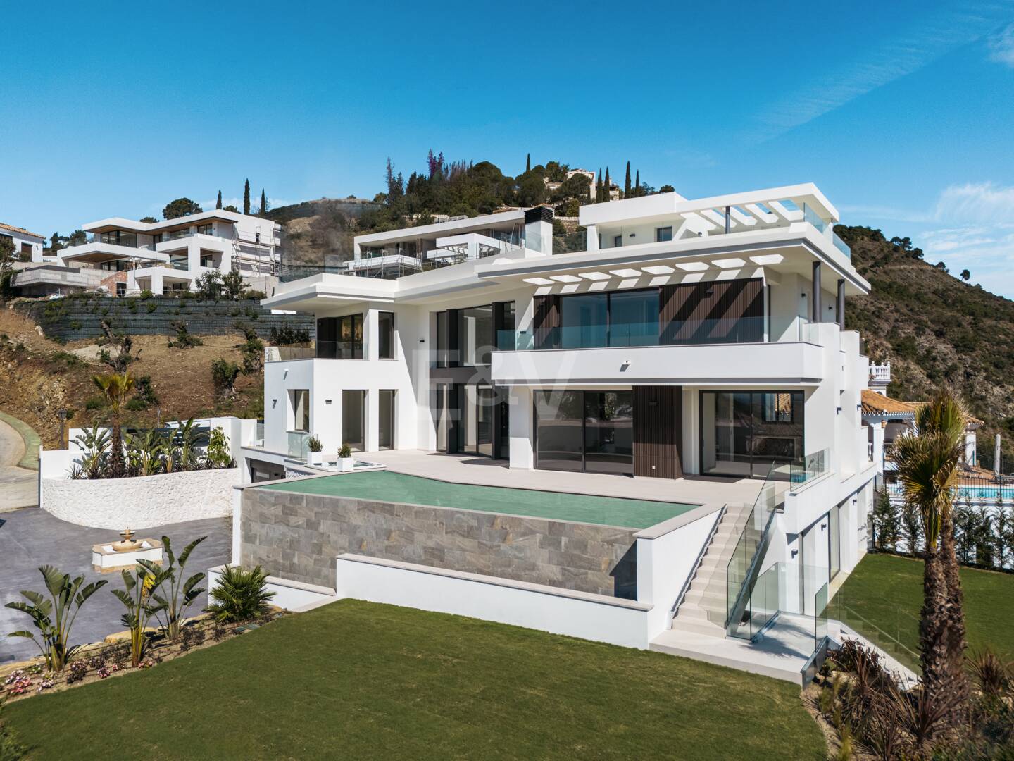 Neu gebaute, moderne Villa in La Quinta in einer Gated Community