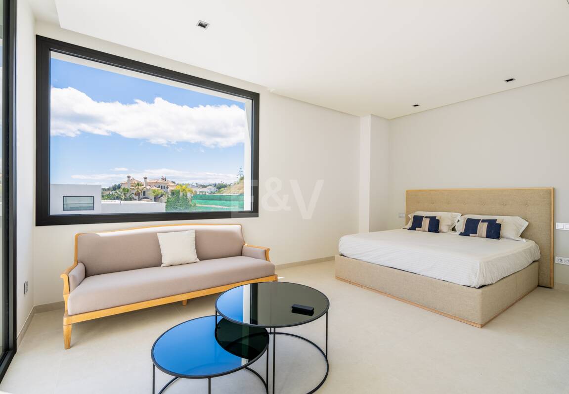 Neu gebaute, moderne Villa in La Quinta in einer Gated Community