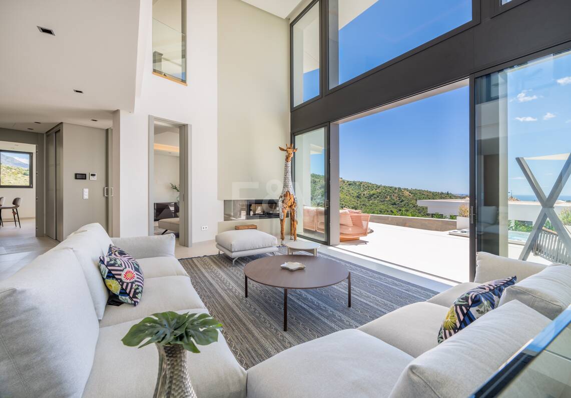 Neu gebaute, moderne Villa in La Quinta in einer Gated Community