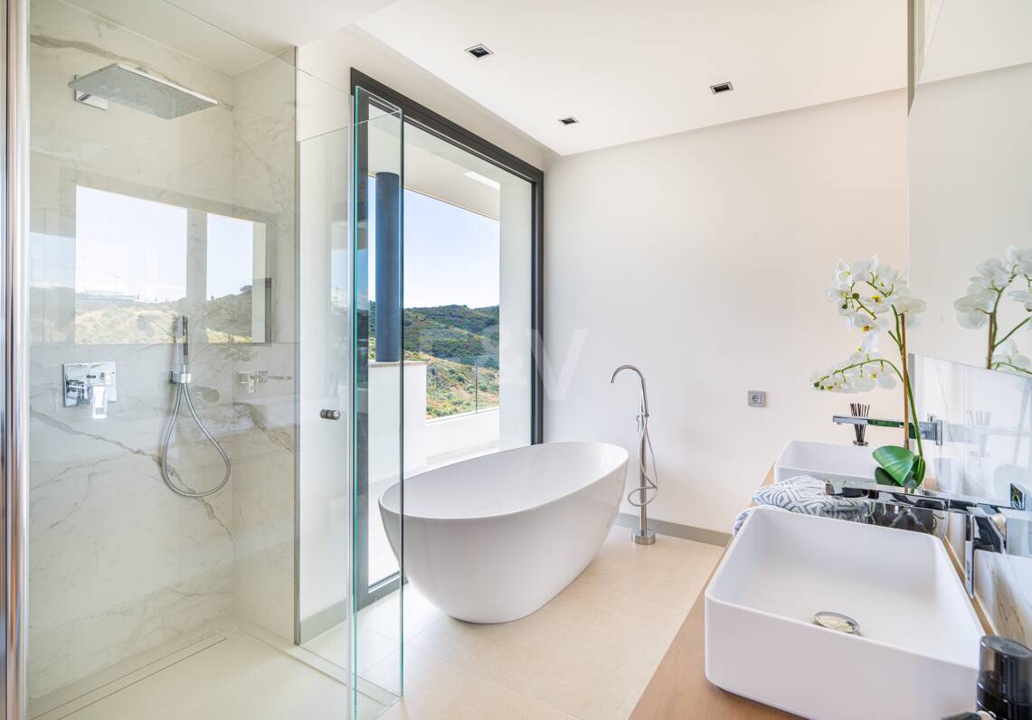 Neu gebaute, moderne Villa in La Quinta in einer Gated Community