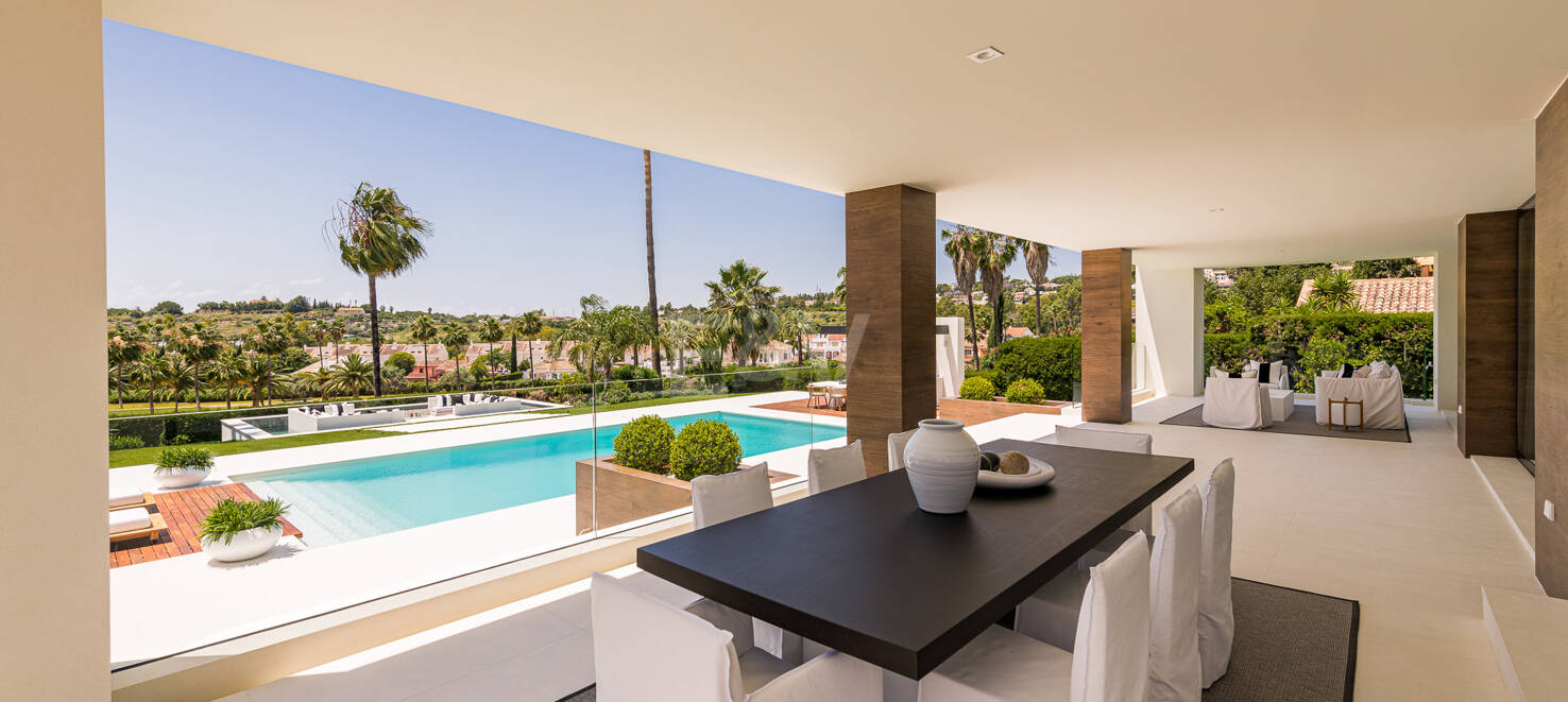 Außergewöhnliche Villa in Los Naranjos Golf mit Blick auf den Golfplatz