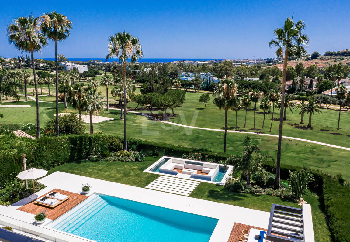 Exceptional villa with breathtaking views across golf course and Meditteranean Sea