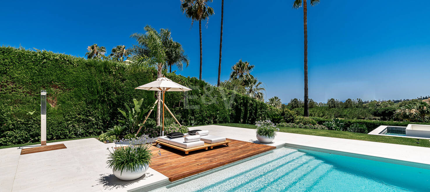 Außergewöhnliche Villa in Los Naranjos Golf mit Blick auf den Golfplatz