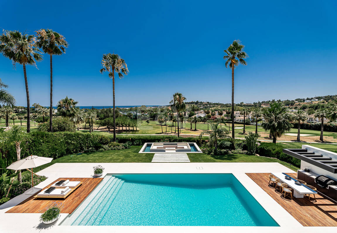 Exceptional villa with breathtaking views across golf course and Meditteranean Sea